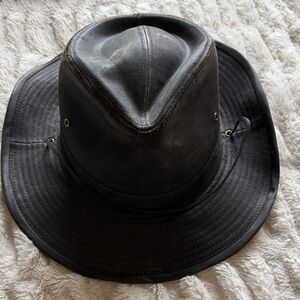 Black  Men's Hat